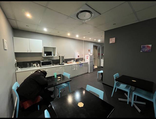 717M² OFFICE TO LET IN CAPE TOWN CITY CENTRE
